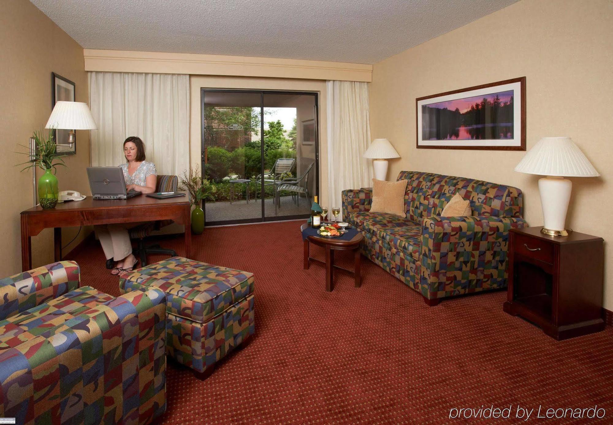 Courtyard By Marriott Concord Hotell Rum bild