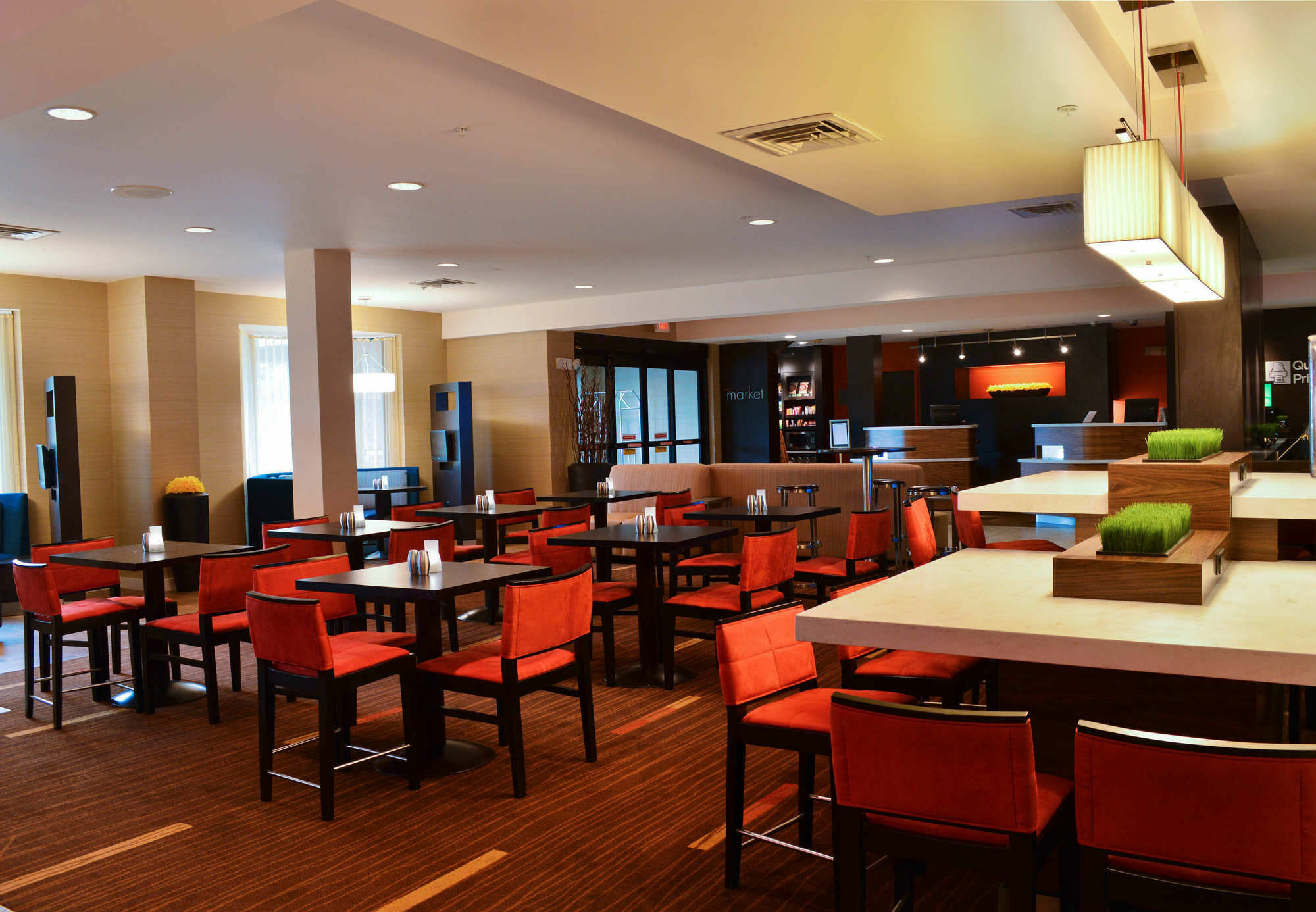 Courtyard By Marriott Concord Hotell Exteriör bild